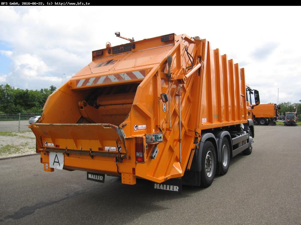 MAN TGS 28.320 6x2-4 BL Sperrmüll Haller M21 x1 C oh - Боклукчийска кола: снимка 2 MAN TGS 28.320 6x2-4 BL Sperrmüll Haller M21 x1 C oh - Боклукчийска кола: снимка 2