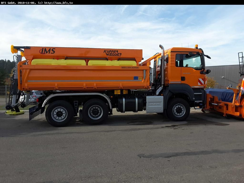 MAN TGS 28.500 6x4-4 BL 3-Seiten-Kipper, Bordmatik l - Самосвал камион: снимка 3 MAN TGS 28.500 6x4-4 BL 3-Seiten-Kipper, Bordmatik l - Самосвал камион: снимка 3