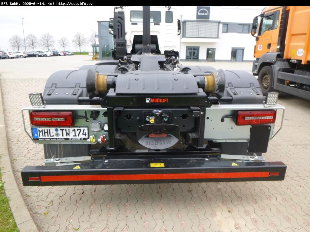 MAN TGS (TG3) 26.520 6x2-4 BL CH HIAB - Мултилифт с кука камион: снимка 3 MAN TGS (TG3) 26.520 6x2-4 BL CH HIAB - Мултилифт с кука камион: снимка 3