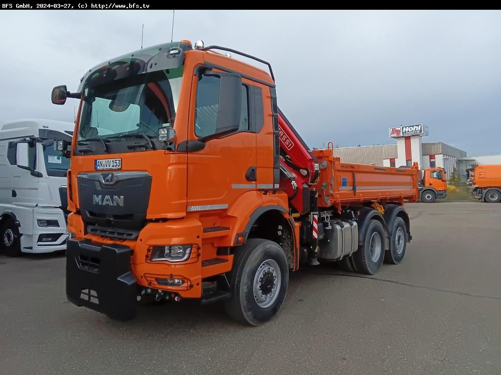 MAN TGS (TG3) 28.510 6x4-4 BL CH WiDi Fassi 15mt - Самосвал камион: снимка 1 MAN TGS (TG3) 28.510 6x4-4 BL CH WiDi Fassi 15mt - Самосвал камион: снимка 1