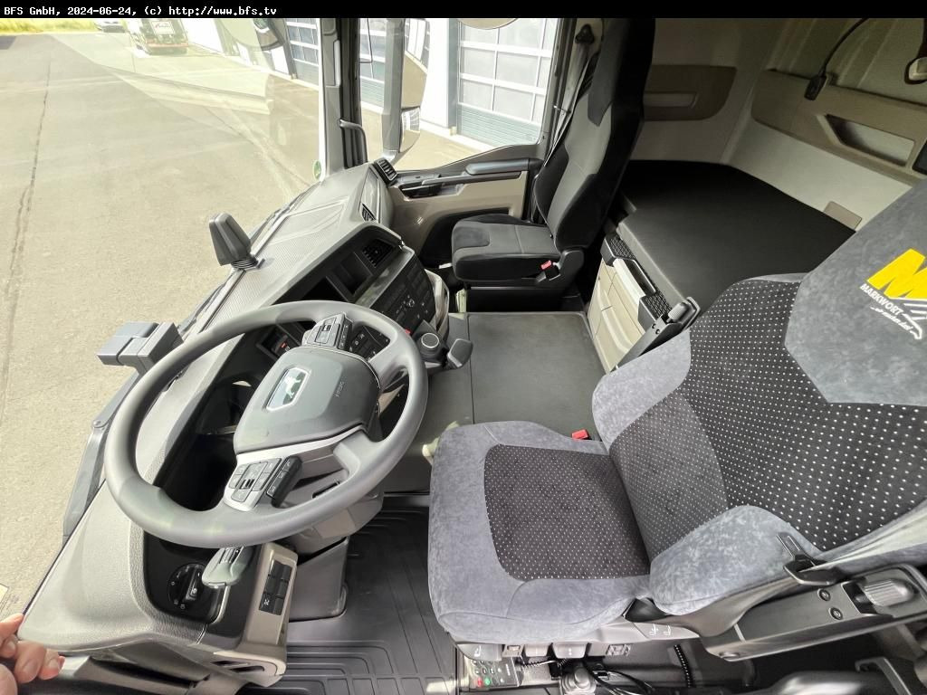 MAN TGS (TG3) 18.520 4x4 BL SA hohe Bauart, Kipphydr - Влекач: снимка 4 MAN TGS (TG3) 18.520 4x4 BL SA hohe Bauart, Kipphydr - Влекач: снимка 4