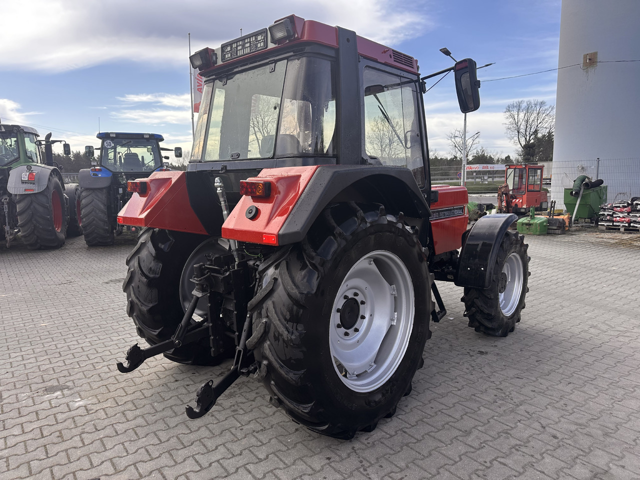 CASE IH 844 XL PLUS 40 km/h - Трактор: снимка 4 CASE IH 844 XL PLUS 40 km/h - Трактор: снимка 4