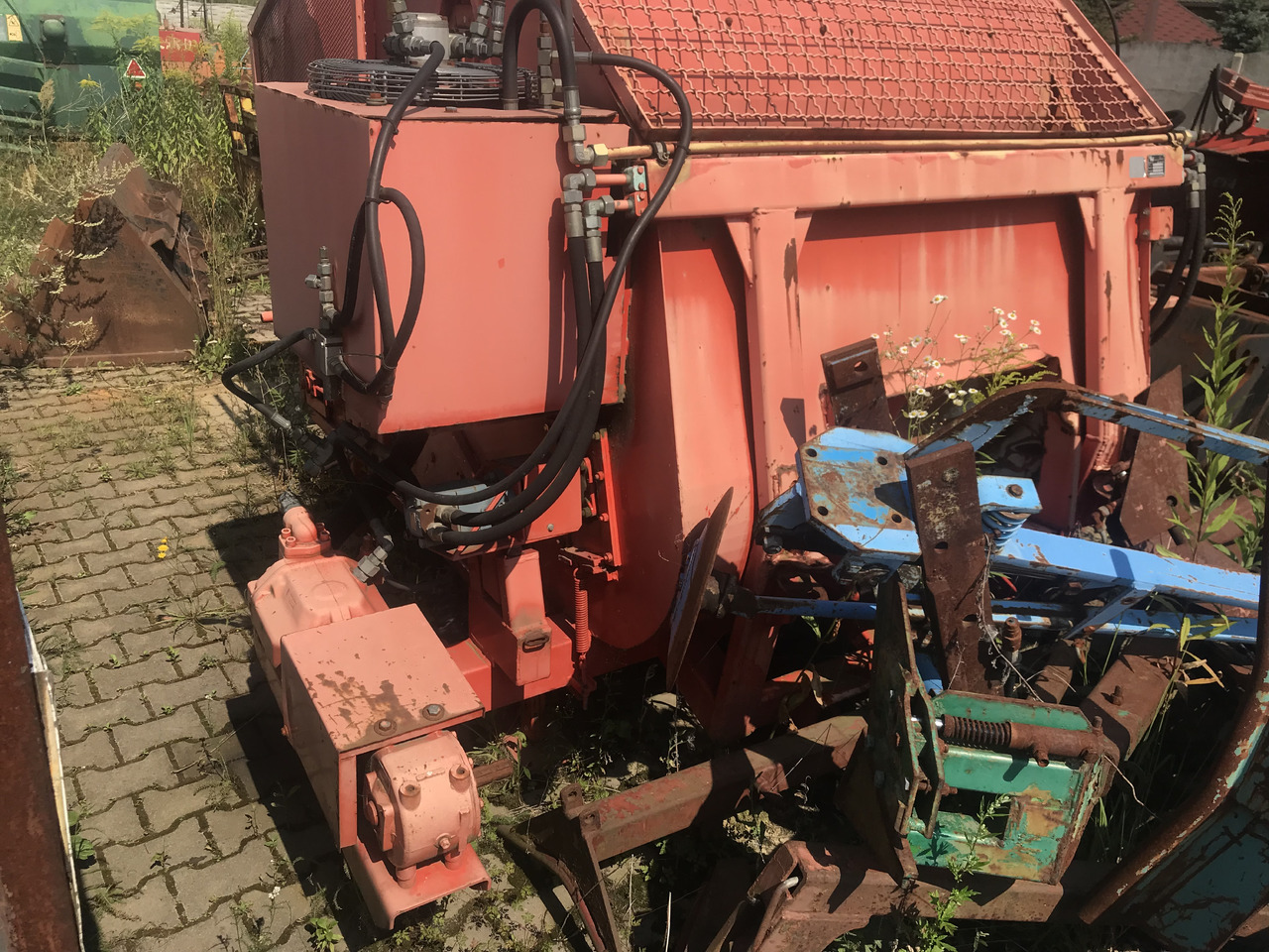 Hand-made SCHOPSTAL MASCHINEN SM - Сламомелачка: снимка 1 Hand-made SCHOPSTAL MASCHINEN SM - Сламомелачка: снимка 1