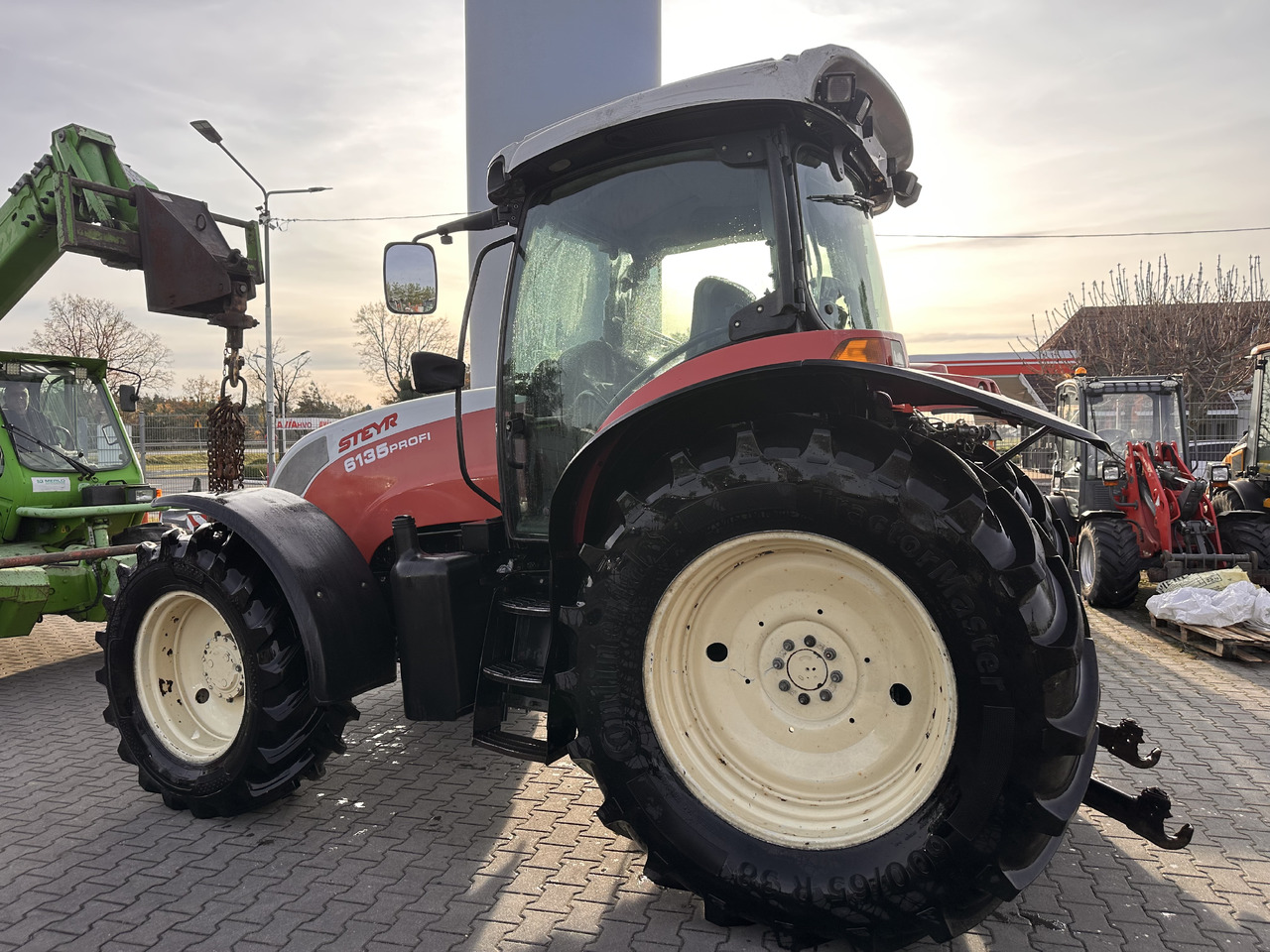 STEYR 6135 PROFI - Трактор: снимка 4 STEYR 6135 PROFI - Трактор: снимка 4