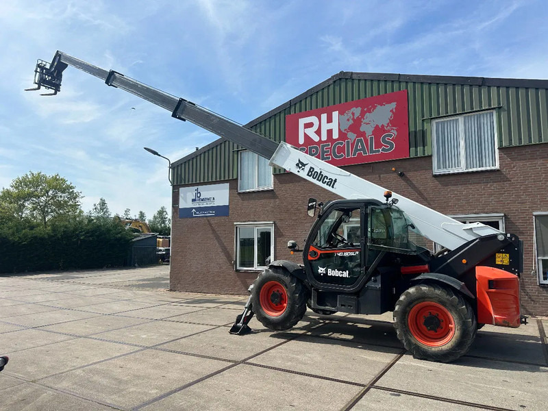 Bobcat T40.180 SLPB 31,CE, 3102 HOURS, 18 M , 4000KG 1200MM FORKS AIR CONDITIONER - Телескопичен товарач: снимка 1 Bobcat T40.180 SLPB 31,CE, 3102 HOURS, 18 M , 4000KG 1200MM FORKS AIR CONDITIONER - Телескопичен товарач: снимка 1