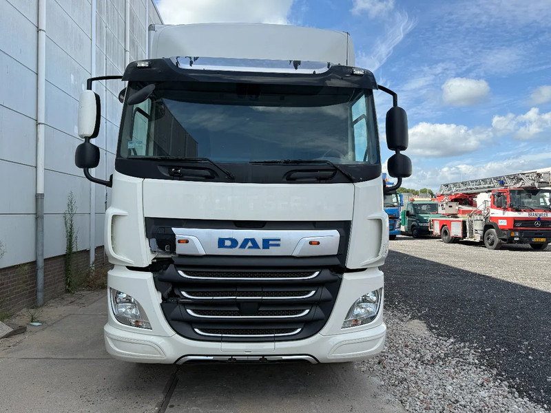 DAF CF 320 4X2 - EURO 6 - 19 TON + DHOLLANDIA - Камион фургон: снимка 2 DAF CF 320 4X2 - EURO 6 - 19 TON + DHOLLANDIA - Камион фургон: снимка 2