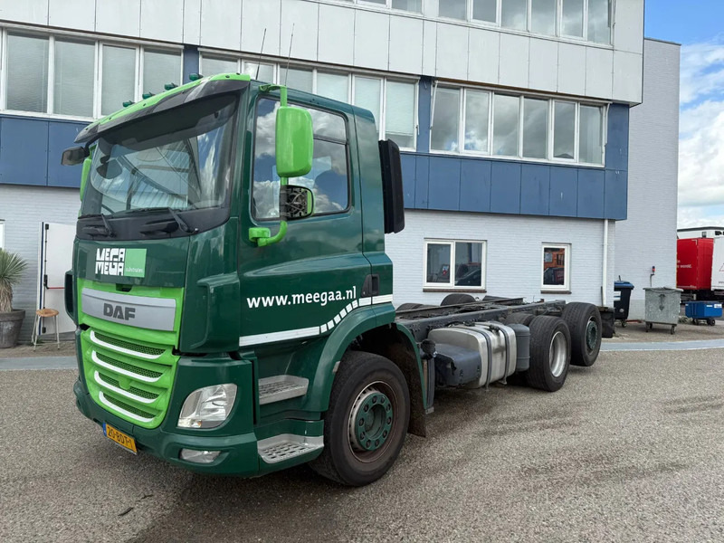 DAF CF 400 6X2 EURO 6 - ONLY 689.209 KM + STEERING AXLE - Шаси кабина: снимка 1 DAF CF 400 6X2 EURO 6 - ONLY 689.209 KM + STEERING AXLE - Шаси кабина: снимка 1