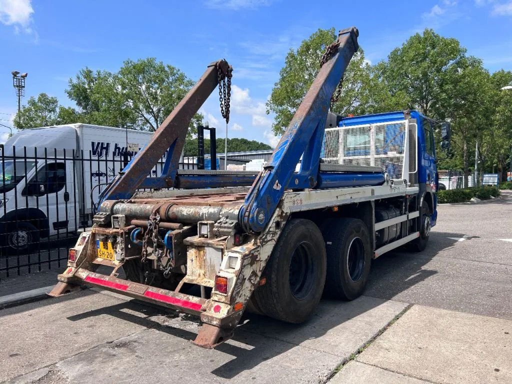 DAF CF 85.360 6X2 EURO 5 - Мултилифт за контейнери камион: снимка 4 DAF CF 85.360 6X2 EURO 5 - Мултилифт за контейнери камион: снимка 4