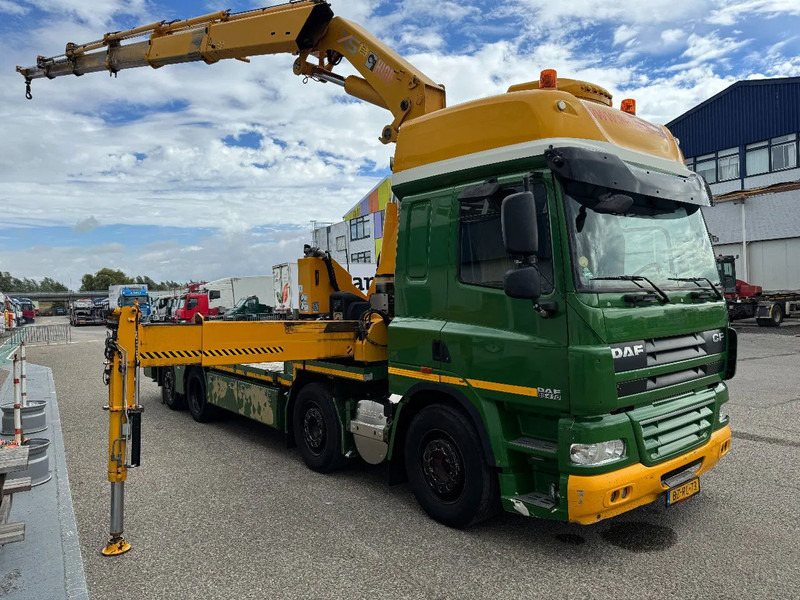 DAF CF 85.410 8X2 HIAB 422EP5 + REMOTE CONTROL - Камион с кран: снимка 2 DAF CF 85.410 8X2 HIAB 422EP5 + REMOTE CONTROL - Камион с кран: снимка 2