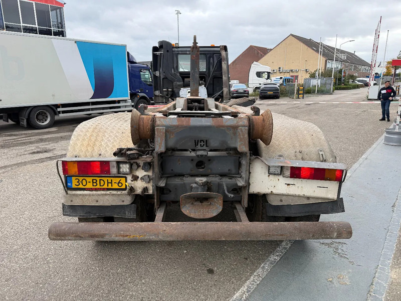 DAF CF 85.460 8X4 EURO 5 - FULL STEEL SUSP. - MANUAL GEAR - BIG AXLES + VDL HOOKLIFT - Мултилифт с кука камион: снимка 5 DAF CF 85.460 8X4 EURO 5 - FULL STEEL SUSP. - MANUAL GEAR - BIG AXLES + VDL HOOKLIFT - Мултилифт с кука камион: снимка 5