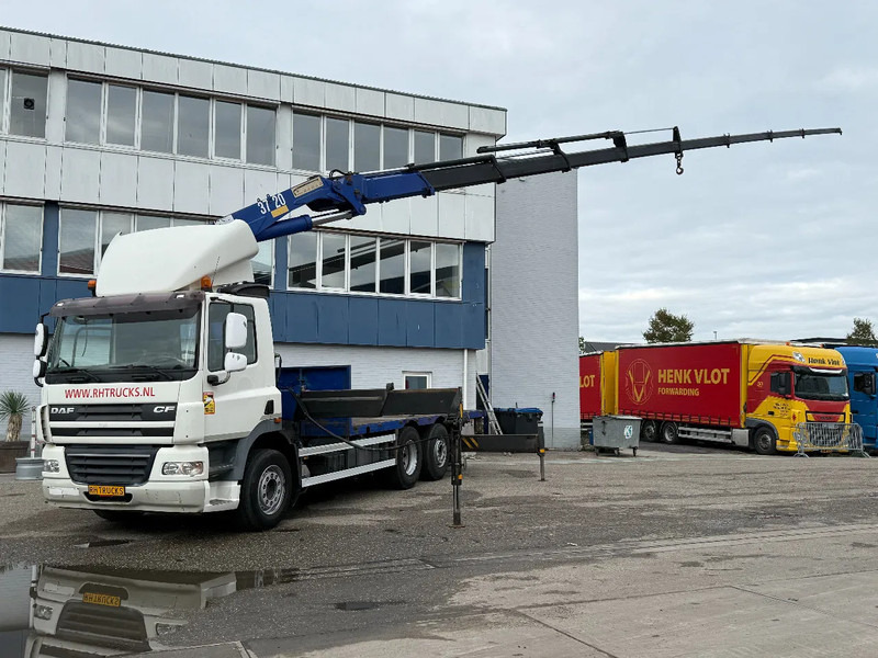 DAF CF 85 6X2 EURO 5 + HMF 37 TON/M + REMOTE CONTROL - Бордови камион, Камион с кран: снимка 1 DAF CF 85 6X2 EURO 5 + HMF 37 TON/M + REMOTE CONTROL - Бордови камион, Камион с кран: снимка 1