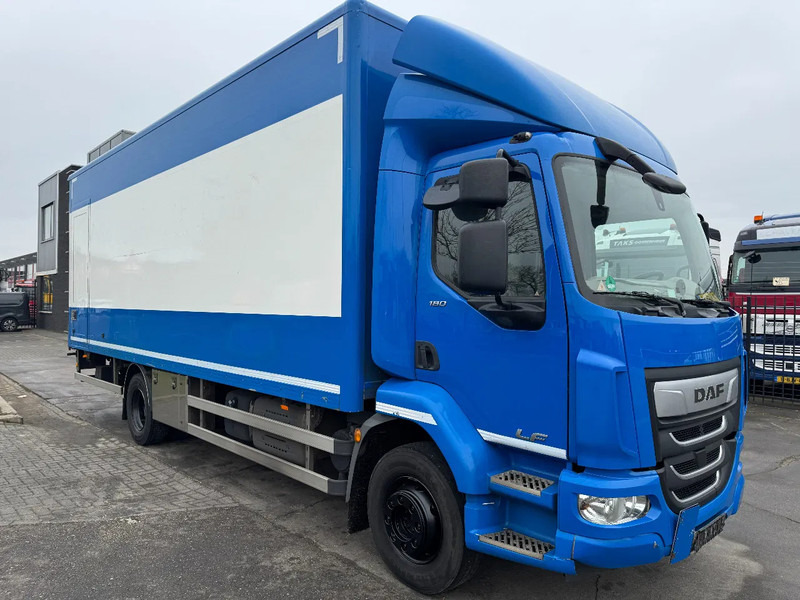 DAF LF 180 4X2 - EURO 6 + DHOLLANDIA LIFT - Камион фургон: снимка 3 DAF LF 180 4X2 - EURO 6 + DHOLLANDIA LIFT - Камион фургон: снимка 3