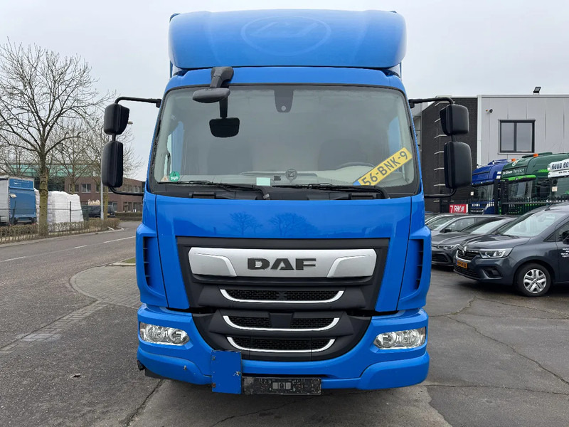 DAF LF 180 4X2 - EURO 6 + DHOLLANDIA LIFT - Камион фургон: снимка 2 DAF LF 180 4X2 - EURO 6 + DHOLLANDIA LIFT - Камион фургон: снимка 2