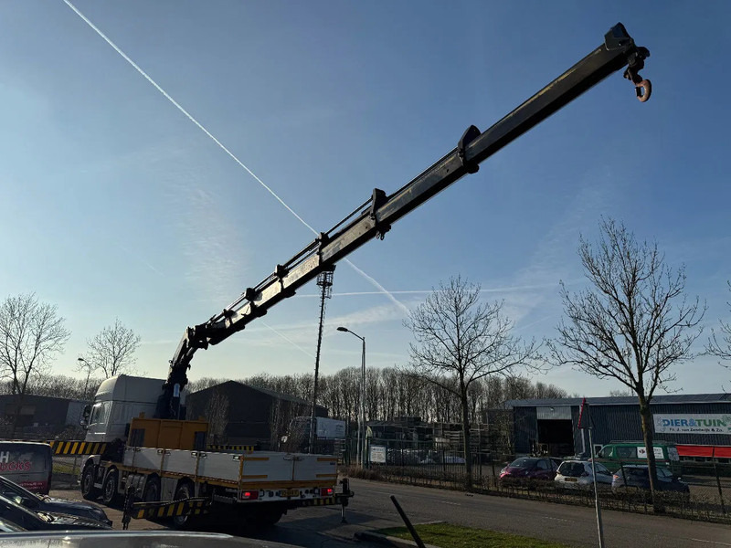 DAF XF 460 8X2 - EURO 6 + HIAB 855 EP-6 + REMOTE + STEERING AXLE - Бордови камион, Камион с кран: снимка 4 DAF XF 460 8X2 - EURO 6 + HIAB 855 EP-6 + REMOTE + STEERING AXLE - Бордови камион, Камион с кран: снимка 4