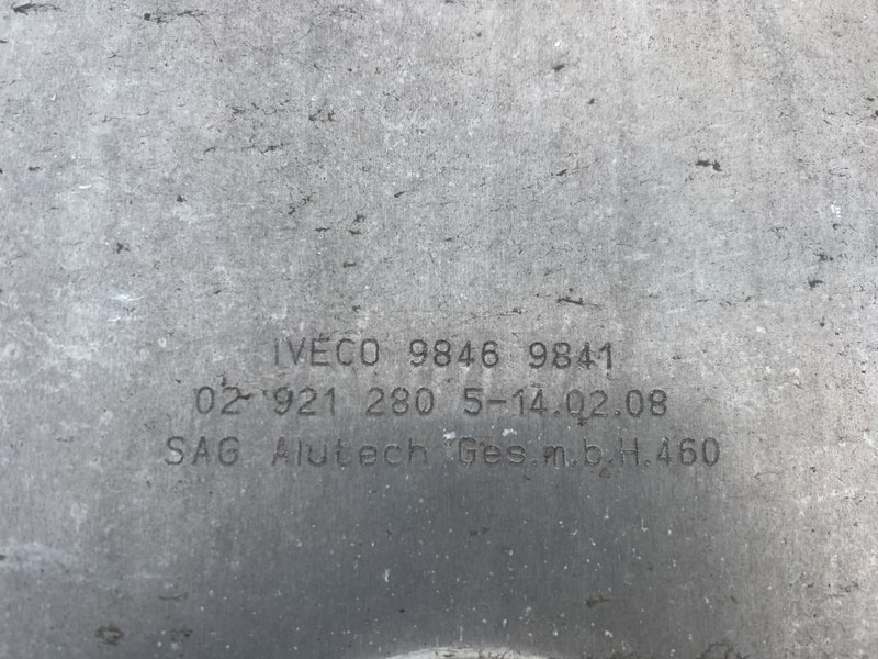 Diversen 460 liter brandstof tank - Резервоар за гориво за Камион: снимка 3 Diversen 460 liter brandstof tank - Резервоар за гориво за Камион: снимка 3