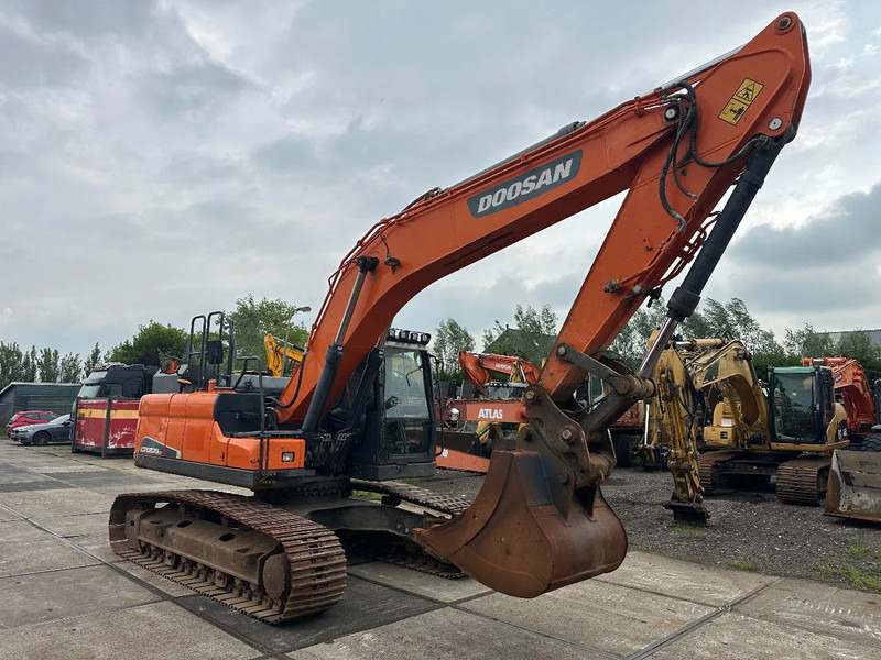 Doosan DX235LC 5 - ONLY 4226 HOURS - - Верижен багер: снимка 4 Doosan DX235LC 5 - ONLY 4226 HOURS - - Верижен багер: снимка 4