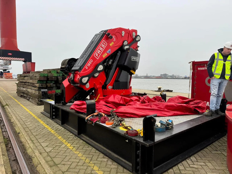 FASSI 8 x HYDR + 3 X MANUEL, REMOTE CONTROLE, WINCH 5630 KG, WITH SEPARATE BOX WITH HYDROVEN POWERPACK 30KW AND OIL TANK. F1950RAF 2. - Стрела: снимка 1 FASSI 8 x HYDR + 3 X MANUEL, REMOTE CONTROLE, WINCH 5630 KG, WITH SEPARATE BOX WITH HYDROVEN POWERPACK 30KW AND OIL TANK. F1950RAF 2. - Стрела: снимка 1