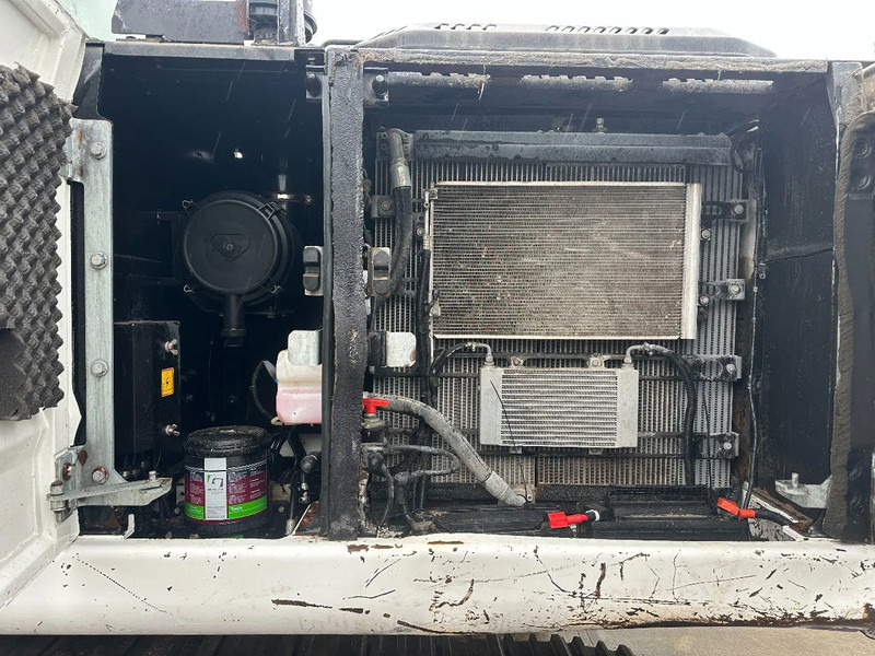 Лизинг на Hidromek HMK 230LC-4 CE, 700 MM PADS, CV, PIPED AUX PIPING,QH, AUTO LUBE, AC REVERSE CAMERA Hidromek HMK 230LC-4 CE, 700 MM PADS, CV, PIPED AUX PIPING,QH, AUTO LUBE, AC REVERSE CAMERA: снимка 19