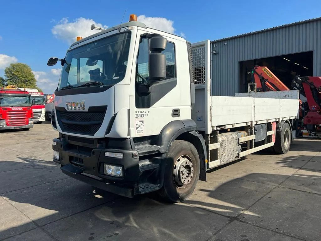 Iveco Stralis 310 PALFINGER PK14002 - MOTOR DEFECT - Камион с кран, Бордови камион: снимка 1 Iveco Stralis 310 PALFINGER PK14002 - MOTOR DEFECT - Камион с кран, Бордови камион: снимка 1