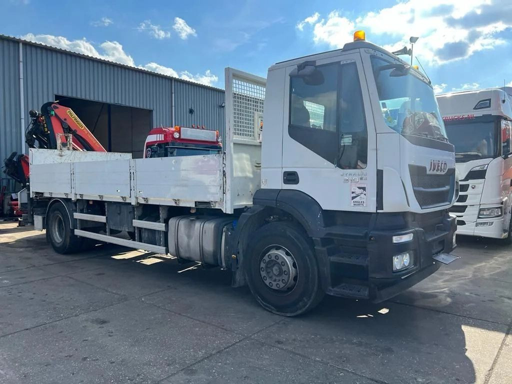 Iveco Stralis 310 PALFINGER PK14002 - MOTOR DEFECT - Камион с кран, Бордови камион: снимка 3 Iveco Stralis 310 PALFINGER PK14002 - MOTOR DEFECT - Камион с кран, Бордови камион: снимка 3