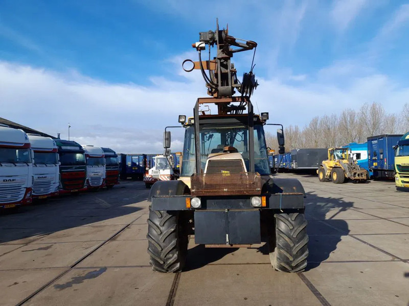 JCB HMV 155T-65 HMV 155T-65 FASTRAC 4X4 - Трактор: снимка 2 JCB HMV 155T-65 HMV 155T-65 FASTRAC 4X4 - Трактор: снимка 2