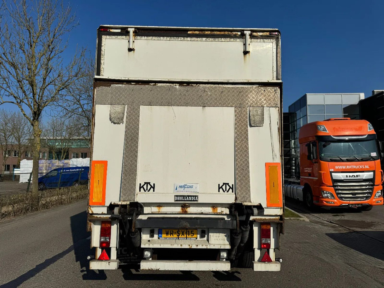 Jumbo MV 200 E + 2 AXLE BPW + DHOLLANDIA - Затворена каросерия ремарке: снимка 3 Jumbo MV 200 E + 2 AXLE BPW + DHOLLANDIA - Затворена каросерия ремарке: снимка 3