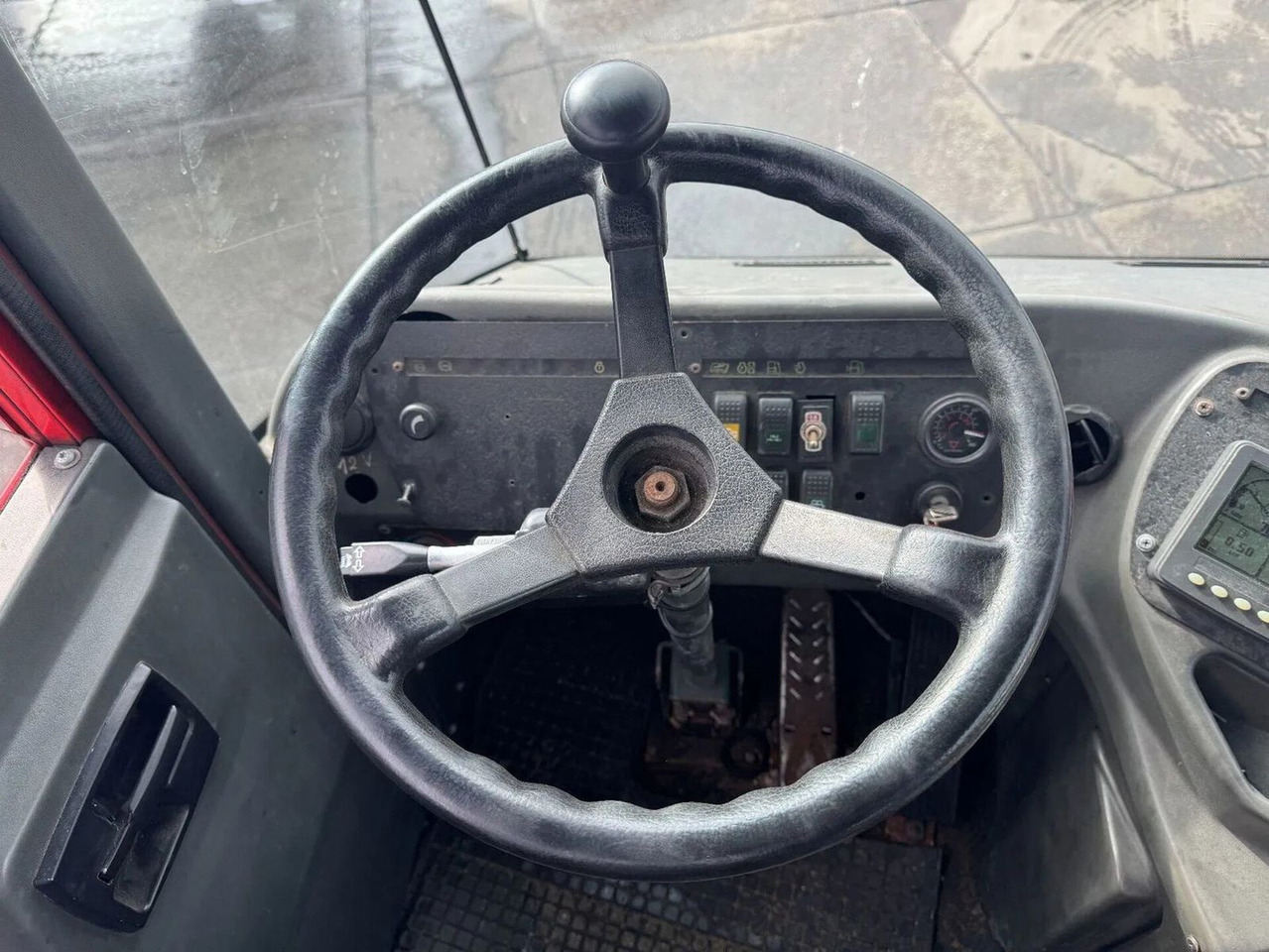 Лизинг на  Kalmar TT612D 4X2 Kalmar TT612D 4X2: снимка 11