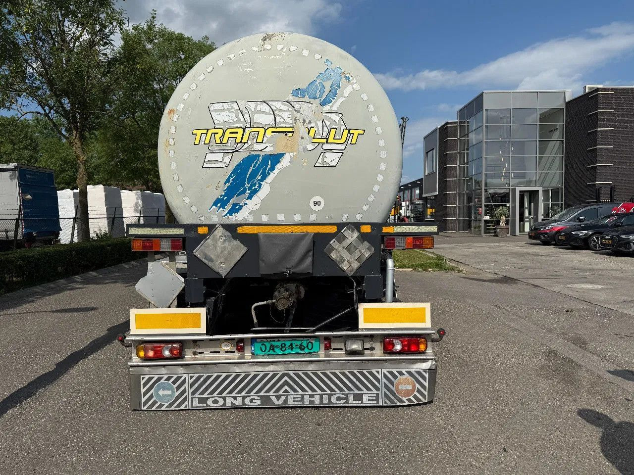 Kässbohrer BITUM - 32000 LITER - 1 COMP. - Полуремарке цистерна: снимка 4 Kässbohrer BITUM - 32000 LITER - 1 COMP. - Полуремарке цистерна: снимка 4
