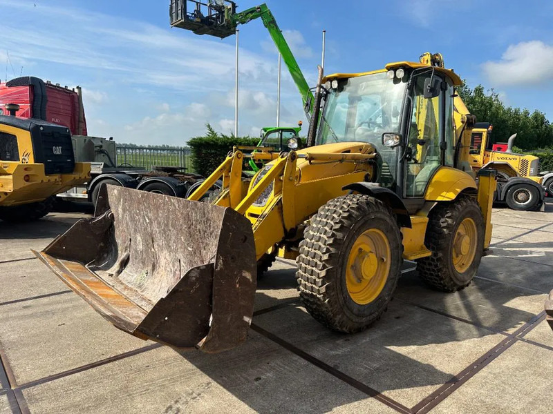 Komatsu WB97S-5E0 - Багер-товарач: снимка 4 Komatsu WB97S-5E0 - Багер-товарач: снимка 4