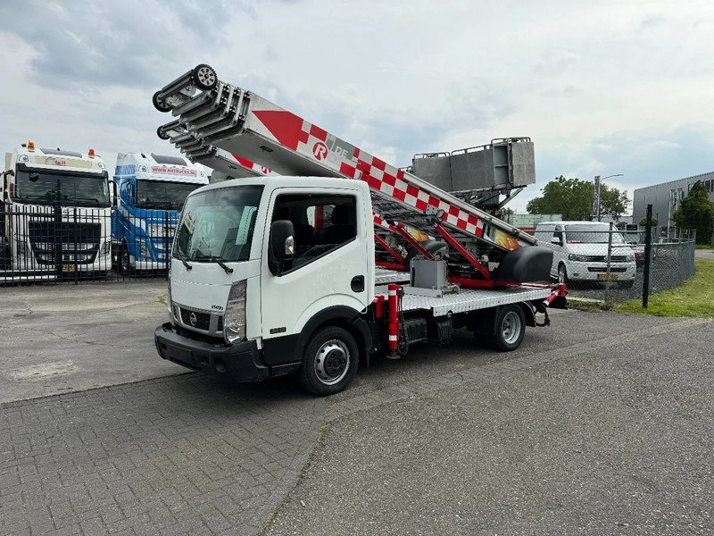 Лекотоварен автомобил Nissan 3X UNIT CABSTAR 35.13 + LIFT 25 METER + REMOTE CONTROL EURO 6: снимка 6 Лекотоварен автомобил Nissan 3X UNIT CABSTAR 35.13 + LIFT 25 METER + REMOTE CONTROL EURO 6: снимка 6