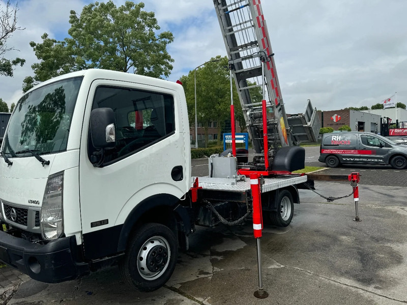 Лекотоварен автомобил Nissan 3X UNIT CABSTAR 35.13 + LIFT 25 METER + REMOTE CONTROL EURO 6: снимка 12 Лекотоварен автомобил Nissan 3X UNIT CABSTAR 35.13 + LIFT 25 METER + REMOTE CONTROL EURO 6: снимка 12