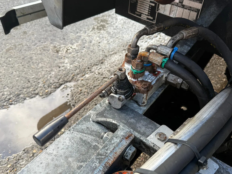 Камион пътна помощ MAN TGA 18.430 4X2 + 3x WINCH + TACK 2 AXLE - YEAR 2007: снимка 15