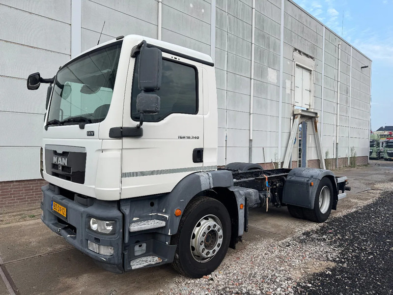 MAN TGM 18.340 4X2 EURO 5 CHASSIS - Шаси кабина: снимка 1 MAN TGM 18.340 4X2 EURO 5 CHASSIS - Шаси кабина: снимка 1