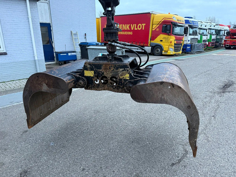 MAN TGS 35.480 8X4 + HMF 2420-K3 REMOTE + TIPPER - Камион с кран: снимка 4 MAN TGS 35.480 8X4 + HMF 2420-K3 REMOTE + TIPPER - Камион с кран: снимка 4