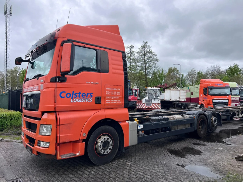 MAN TGX 26.440 XLX 6X2 EURO 5 - BDF CHASSIS + RETARDER - Контейнеровоз/ Сменна каросерия камион: снимка 1 MAN TGX 26.440 XLX 6X2 EURO 5 - BDF CHASSIS + RETARDER - Контейнеровоз/ Сменна каросерия камион: снимка 1