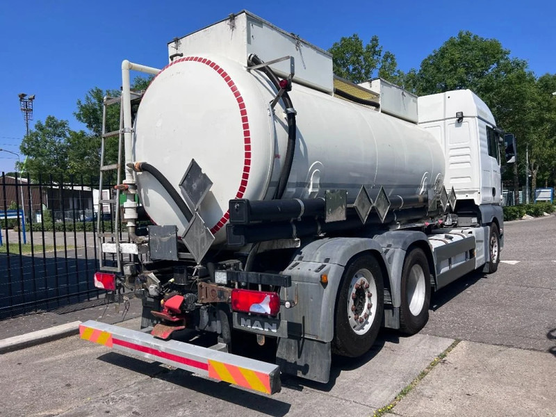 MAN TGX 26.560 6X2 EURO 6 - 11.500L VACUUM CLEANER - 2 COMPARTIMENTEN + INTARDER - Каналопочистваща машина: снимка 5 MAN TGX 26.560 6X2 EURO 6 - 11.500L VACUUM CLEANER - 2 COMPARTIMENTEN + INTARDER - Каналопочистваща машина: снимка 5