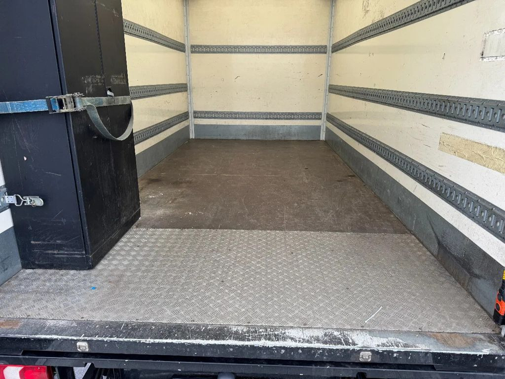 Камион фургон Mercedes-Benz Atego 1016 4X2 - EURO 6 + DHOLLANDIA LIFT: снимка 9