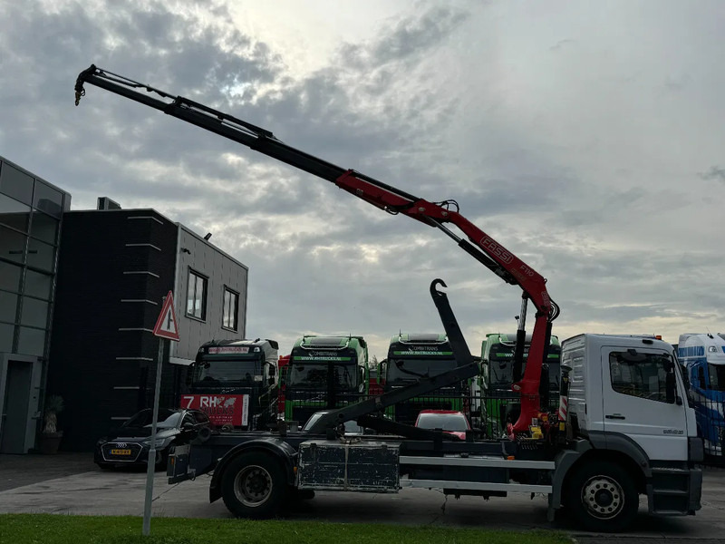 Mercedes-Benz LS 1923 ATEGO + 2011 FASSI F110 + 2011 VDS HOOKLIFT - Мултилифт с кука камион, Камион с кран: снимка 4 Mercedes-Benz LS 1923 ATEGO + 2011 FASSI F110 + 2011 VDS HOOKLIFT - Мултилифт с кука камион, Камион с кран: снимка 4