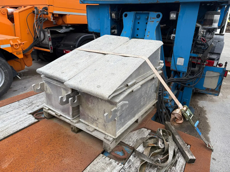 Нискорамна площадка полуремарке Nicolas 5+3 REMOTE CONTROLE, 116 TON GVW: снимка 9
