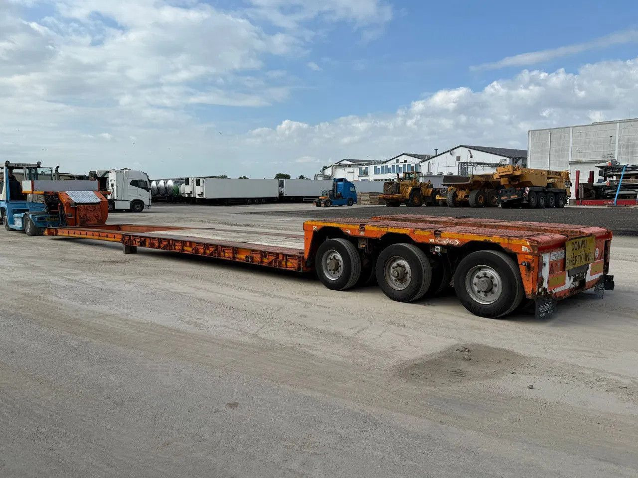 Nooteboom EURO-59-03 P 5,3 METER EXTANDABLE 3X STEERING - Нискорамна площадка полуремарке: снимка 3 Nooteboom EURO-59-03 P 5,3 METER EXTANDABLE 3X STEERING - Нискорамна площадка полуремарке: снимка 3
