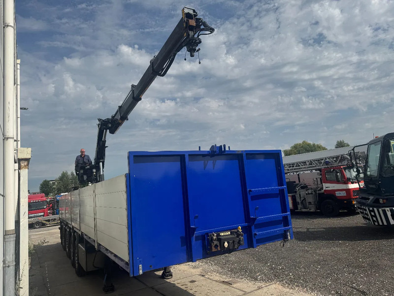 Pacton HIAB ROLLER 220 F3 !2012!, 4 ASSIGE, 2 LIFT + 2 STUUR ASSEN - Бордово полуремарке/ Платформа: снимка 3 Pacton HIAB ROLLER 220 F3 !2012!, 4 ASSIGE, 2 LIFT + 2 STUUR ASSEN - Бордово полуремарке/ Платформа: снимка 3