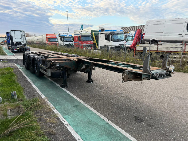 Pacton MULTICHASSIS - 3x EXTENDABLE! - Контейнеровоз/ Сменна каросерия полуремарке: снимка 3 Pacton MULTICHASSIS - 3x EXTENDABLE! - Контейнеровоз/ Сменна каросерия полуремарке: снимка 3