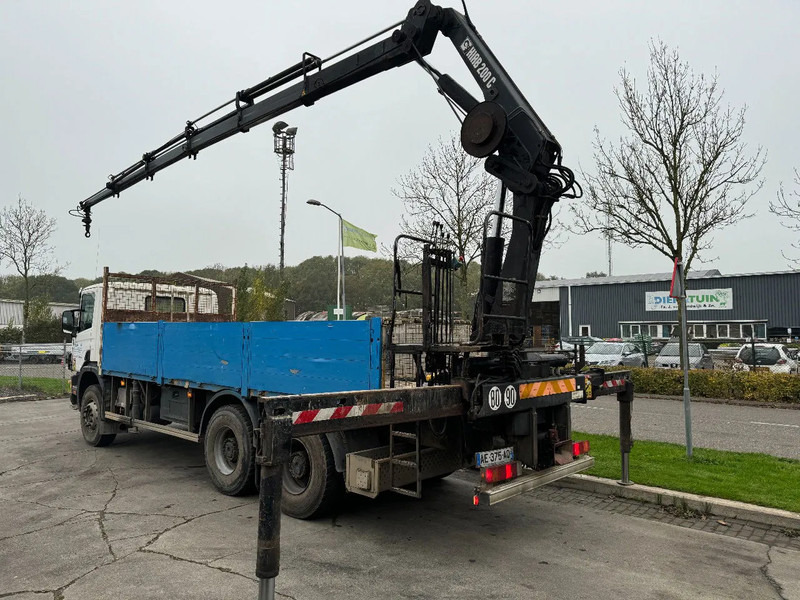 Scania P124-360 6X4 EURO 2 HIAB 200 C-5 ALL 2000 - Камион с кран: снимка 4 Scania P124-360 6X4 EURO 2 HIAB 200 C-5 ALL 2000 - Камион с кран: снимка 4