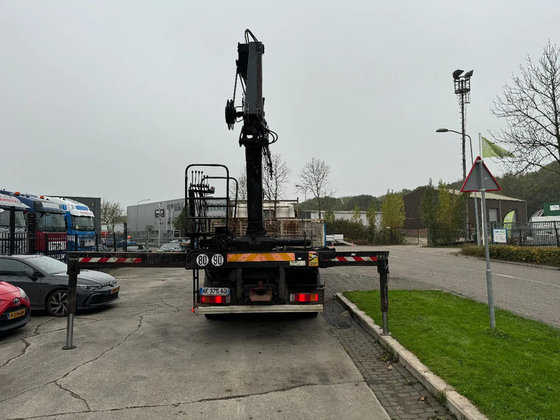 Scania P124-360 6X4 EURO 2 HIAB 200 C-5 ALL 2000 - Бордови камион, Камион с кран: снимка 5 Scania P124-360 6X4 EURO 2 HIAB 200 C-5 ALL 2000 - Бордови камион, Камион с кран: снимка 5