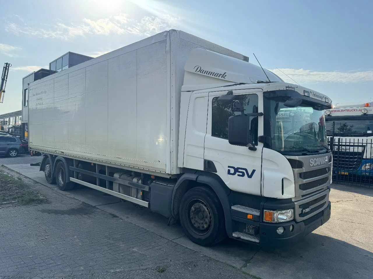 Scania P280 6X2 SCHMITZ BOX + ZEPRO 2000KG LIFT EURO 6 - Камион фургон: снимка 3 Scania P280 6X2 SCHMITZ BOX + ZEPRO 2000KG LIFT EURO 6 - Камион фургон: снимка 3