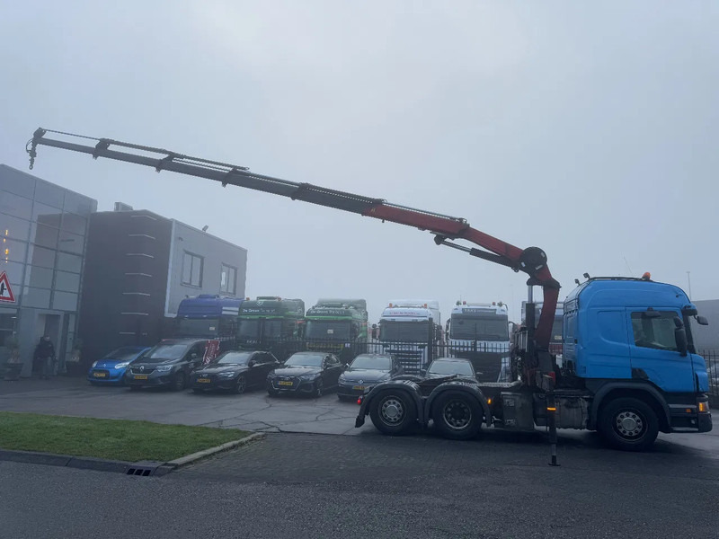 Scania P450 6X2 - EURO 6 + HMF 2620-K5 + REMOTE + LIFT AXLE - Камион с кран: снимка 3 Scania P450 6X2 - EURO 6 + HMF 2620-K5 + REMOTE + LIFT AXLE - Камион с кран: снимка 3