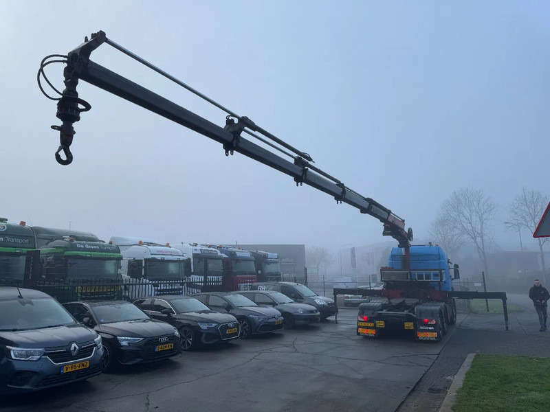 Scania P450 6X2 - EURO 6 + HMF 2620-K5 + REMOTE + LIFT AXLE - Камион с кран: снимка 4 Scania P450 6X2 - EURO 6 + HMF 2620-K5 + REMOTE + LIFT AXLE - Камион с кран: снимка 4