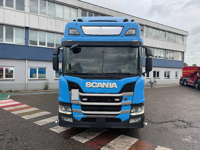 Scania P450 6X2 EURO 6 NGS 2500 KG ZEPRO LOAD LIFT - Камион с брезент: снимка 2 Scania P450 6X2 EURO 6 NGS 2500 KG ZEPRO LOAD LIFT - Камион с брезент: снимка 2