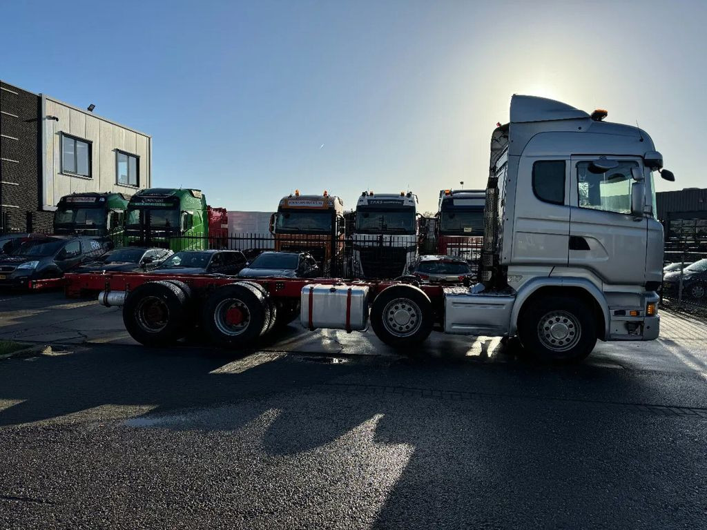 Scania R730 V8 8X4 EURO 6 BIG AXLES - Шаси кабина: снимка 4 Scania R730 V8 8X4 EURO 6 BIG AXLES - Шаси кабина: снимка 4