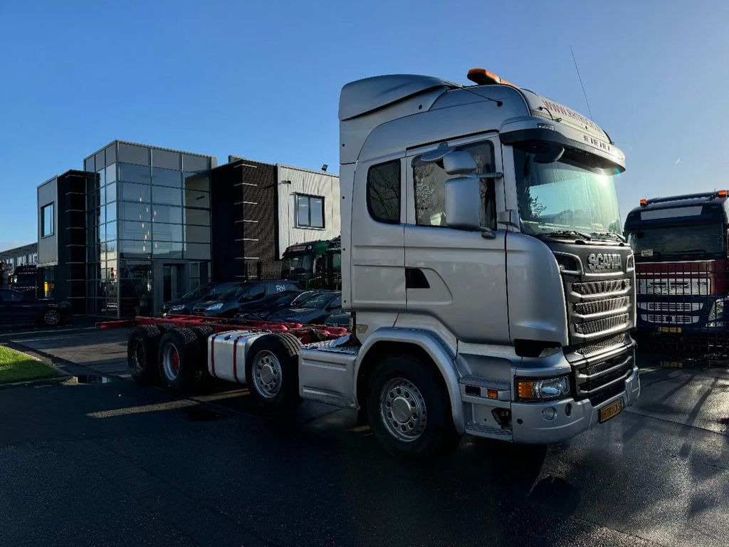 Scania R730 V8 8X4 EURO 6 BIG AXLES - Шаси кабина: снимка 1 Scania R730 V8 8X4 EURO 6 BIG AXLES - Шаси кабина: снимка 1